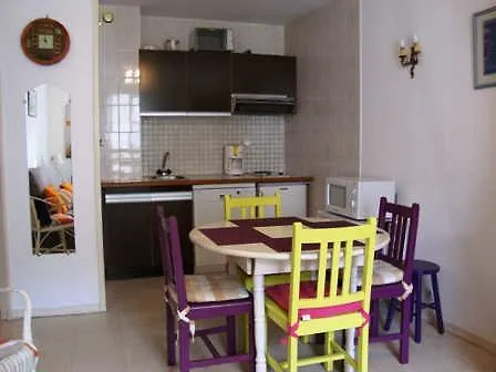 Apartment Baron Chantal