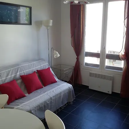 Baron Chantal Apartment